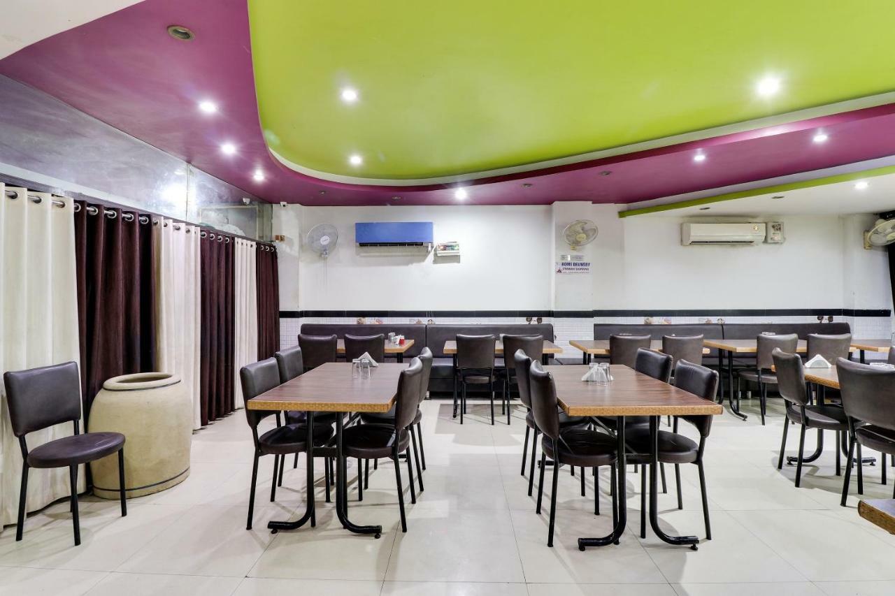 Oyo 45398 Kunal Hotel Etāwah Zewnętrze zdjęcie