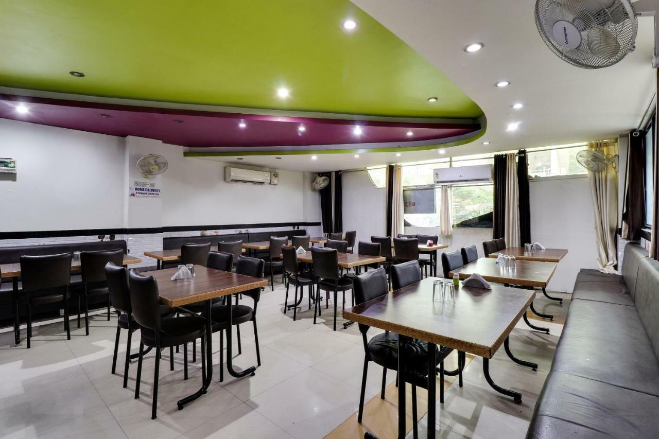 Oyo 45398 Kunal Hotel Etāwah Zewnętrze zdjęcie