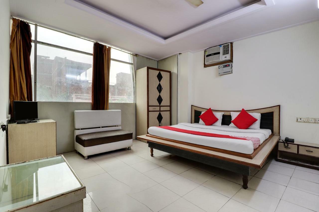 Oyo 45398 Kunal Hotel Etāwah Zewnętrze zdjęcie
