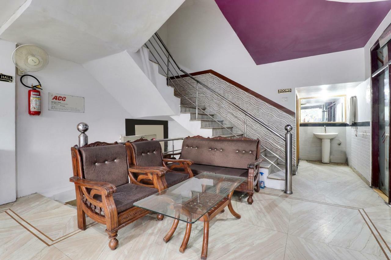 Oyo 45398 Kunal Hotel Etāwah Zewnętrze zdjęcie