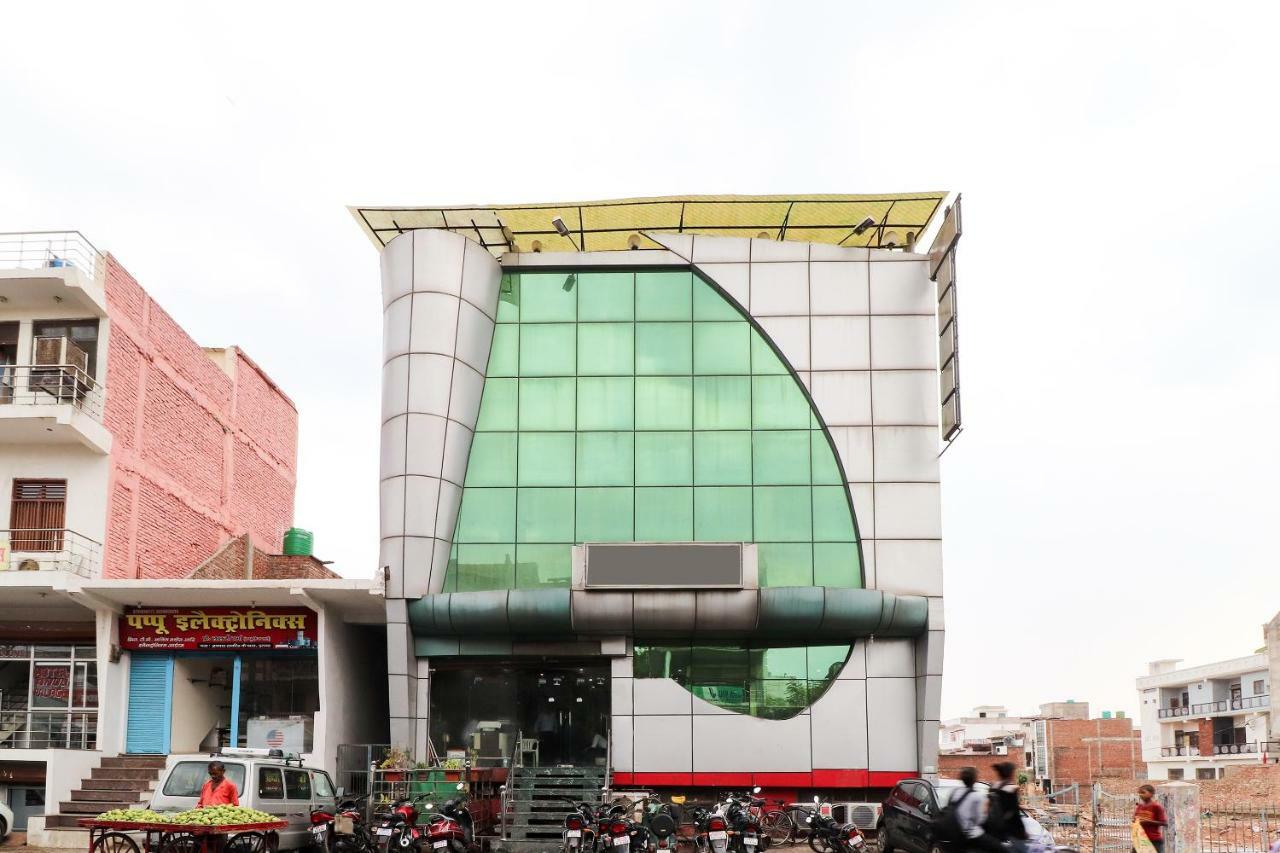 Oyo 45398 Kunal Hotel Etāwah Zewnętrze zdjęcie